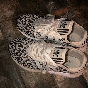 Basically brand new adidas leopard tennis shoes